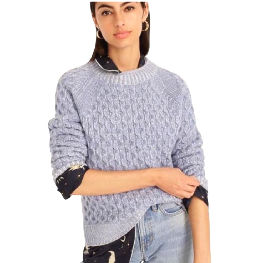 J. Crew Cotton Bouclé Cable-Knit Periwinkle Blue Shadow
Crewneck‎ Sweater S